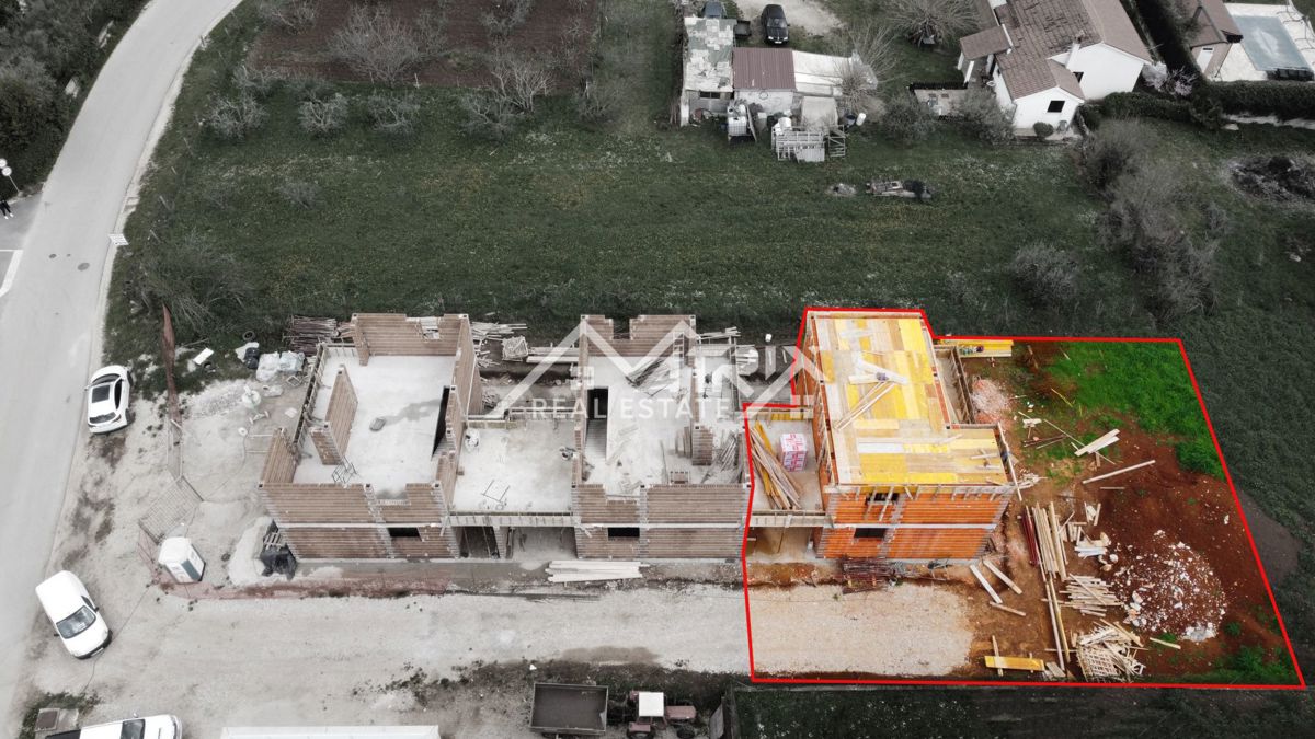 Poreč, moderna hiša 2 km od morja in centra mesta