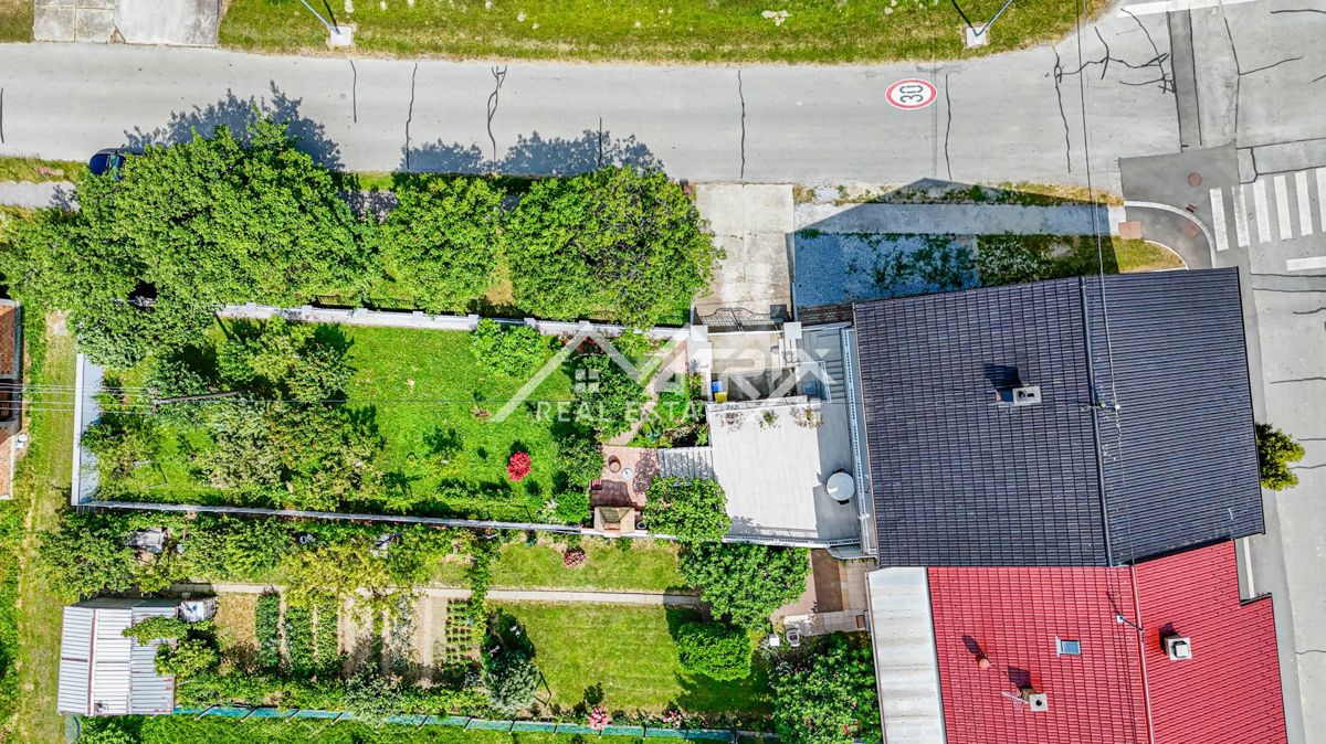 Hiša Osijek, 483m2