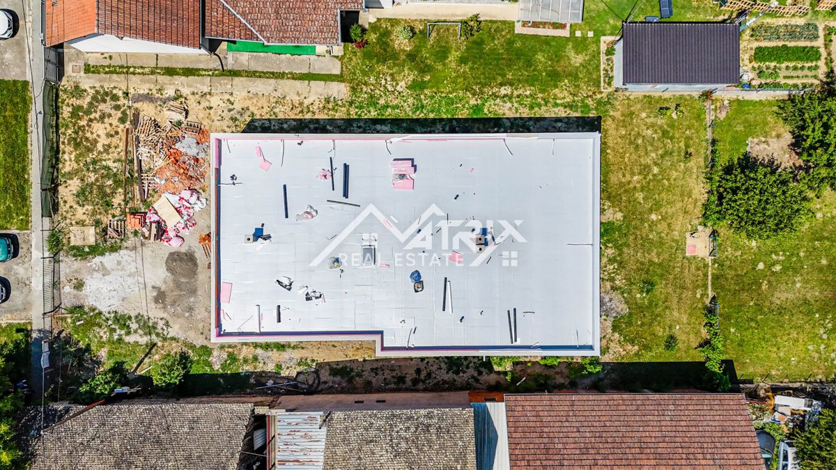 Stanovanje Osijek, 80m2