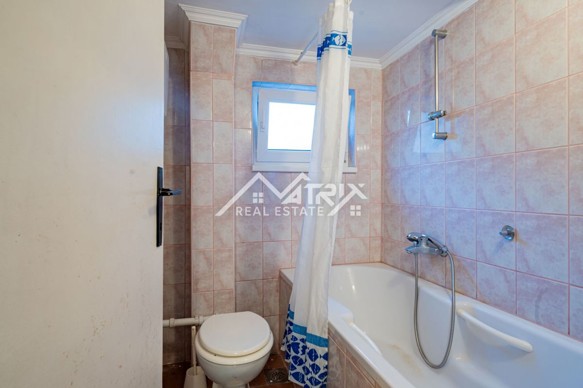 Hiša Retfala, Osijek, 120m2