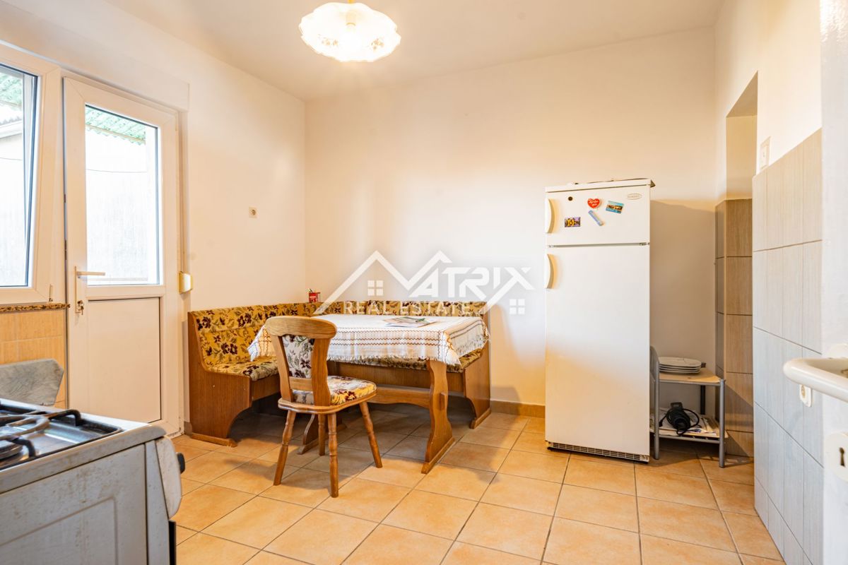 Hiša Retfala, Osijek, 120m2