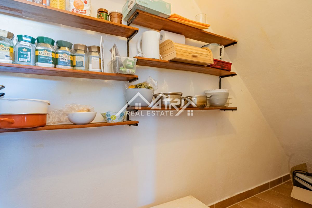 Hiša Retfala, Osijek, 120m2