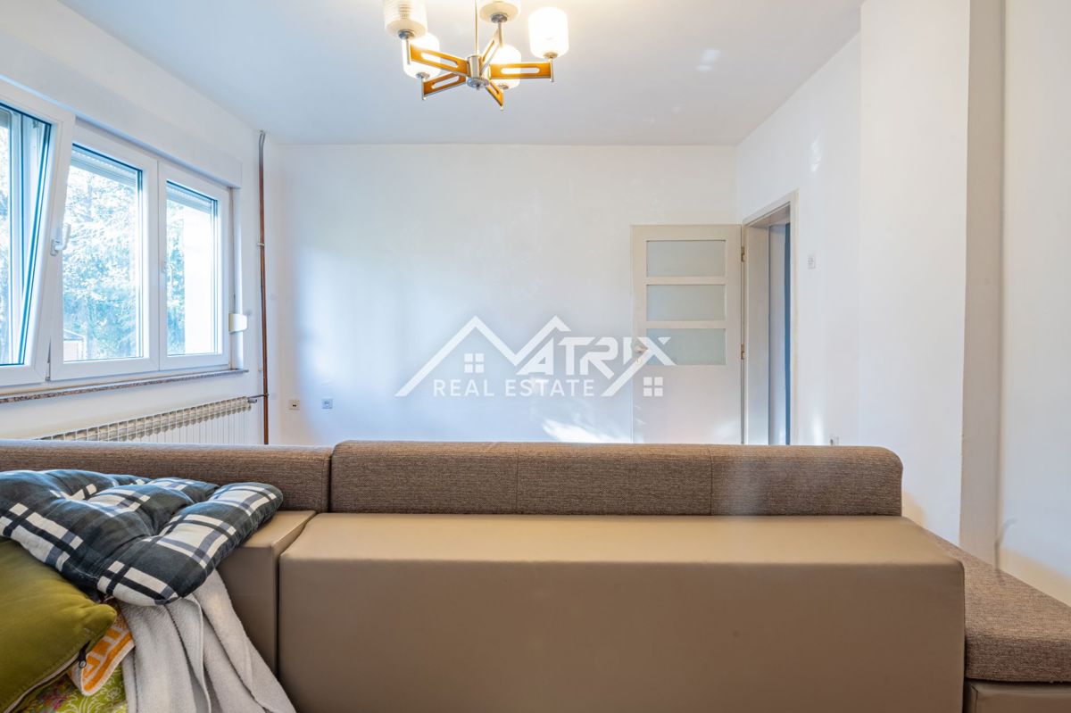 Hiša Retfala, Osijek, 120m2