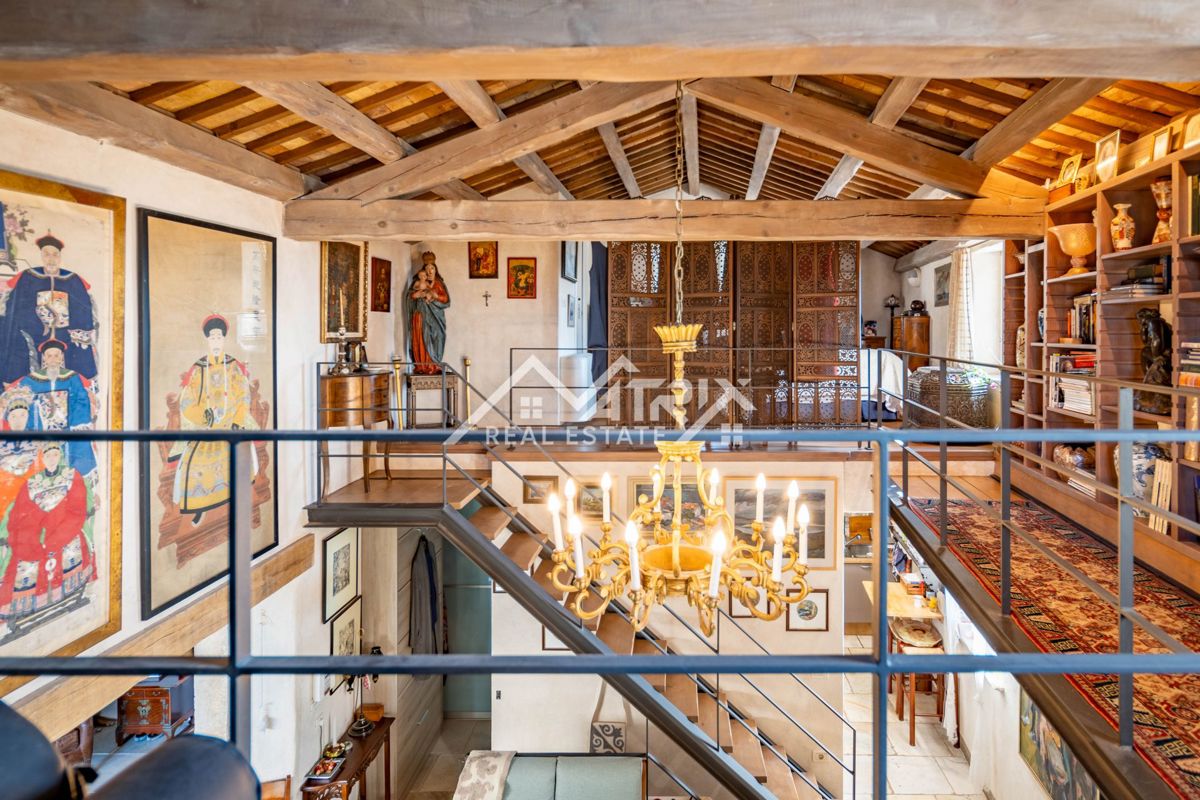 Kaštel, ekskluzivna hiša z neverjetnim razgledom