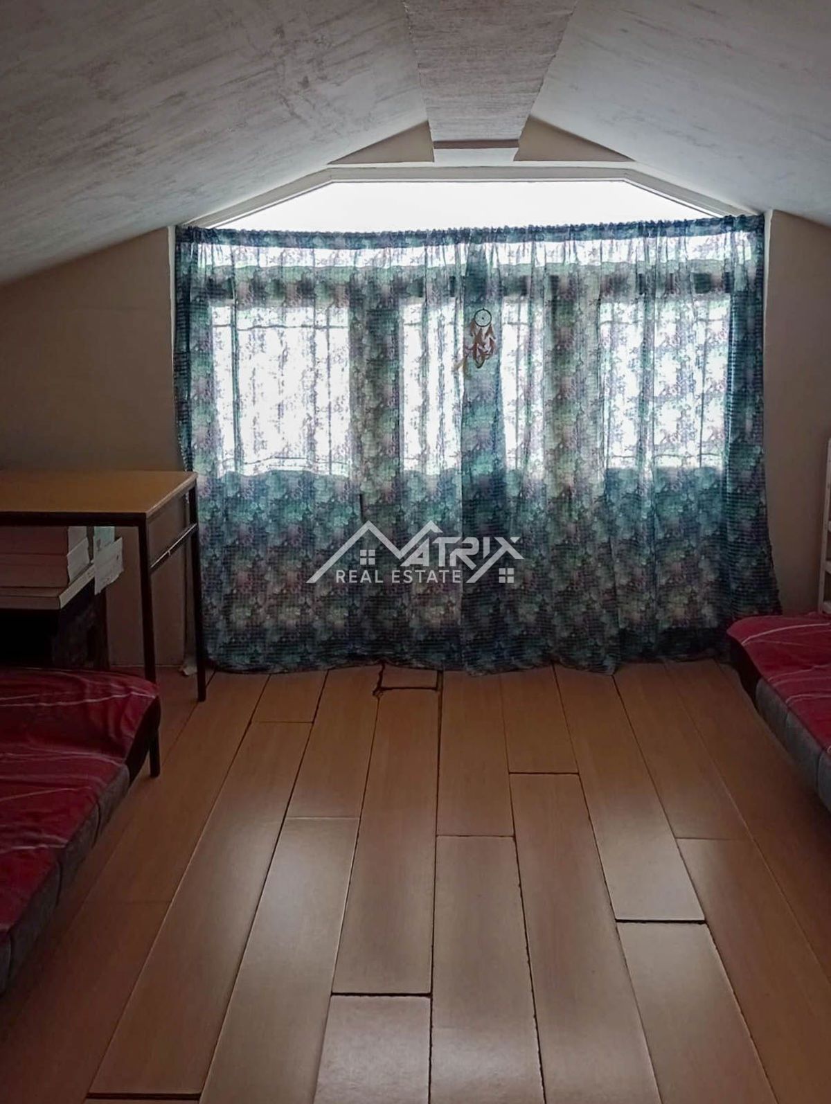 Pulj, samostojna hiša s potencialom na odlični lokaciji