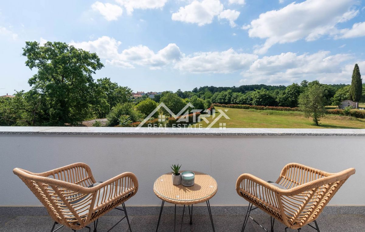 Žminj, luksuzna pametna vila z wellnessom in 2 bazenoma