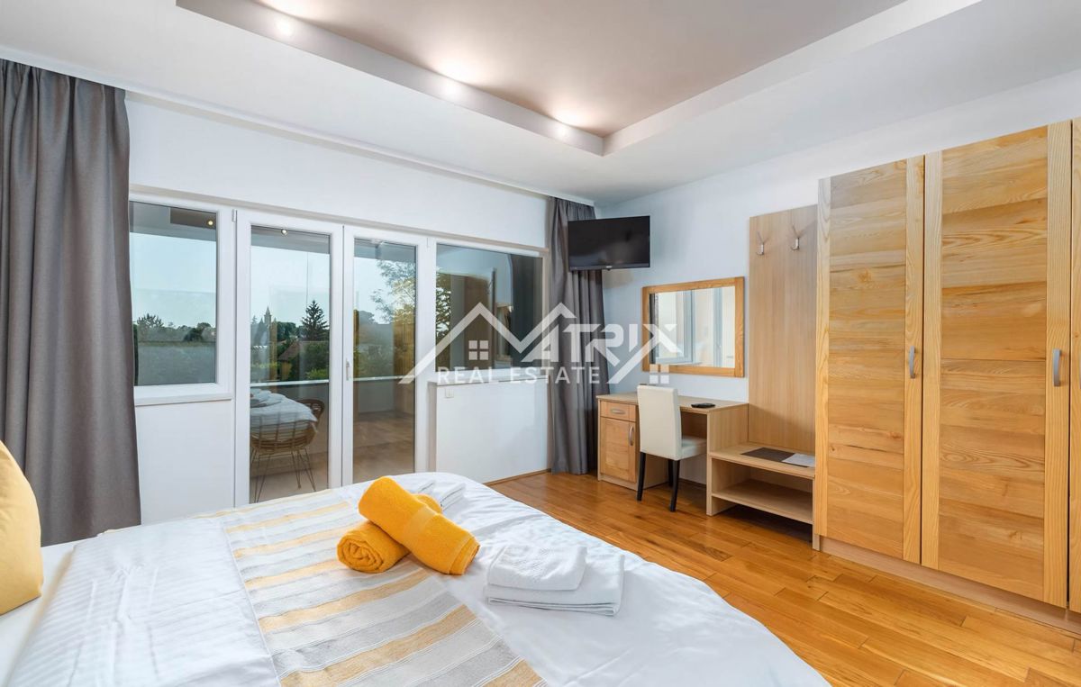 Žminj, luksuzna pametna vila z wellnessom in 2 bazenoma