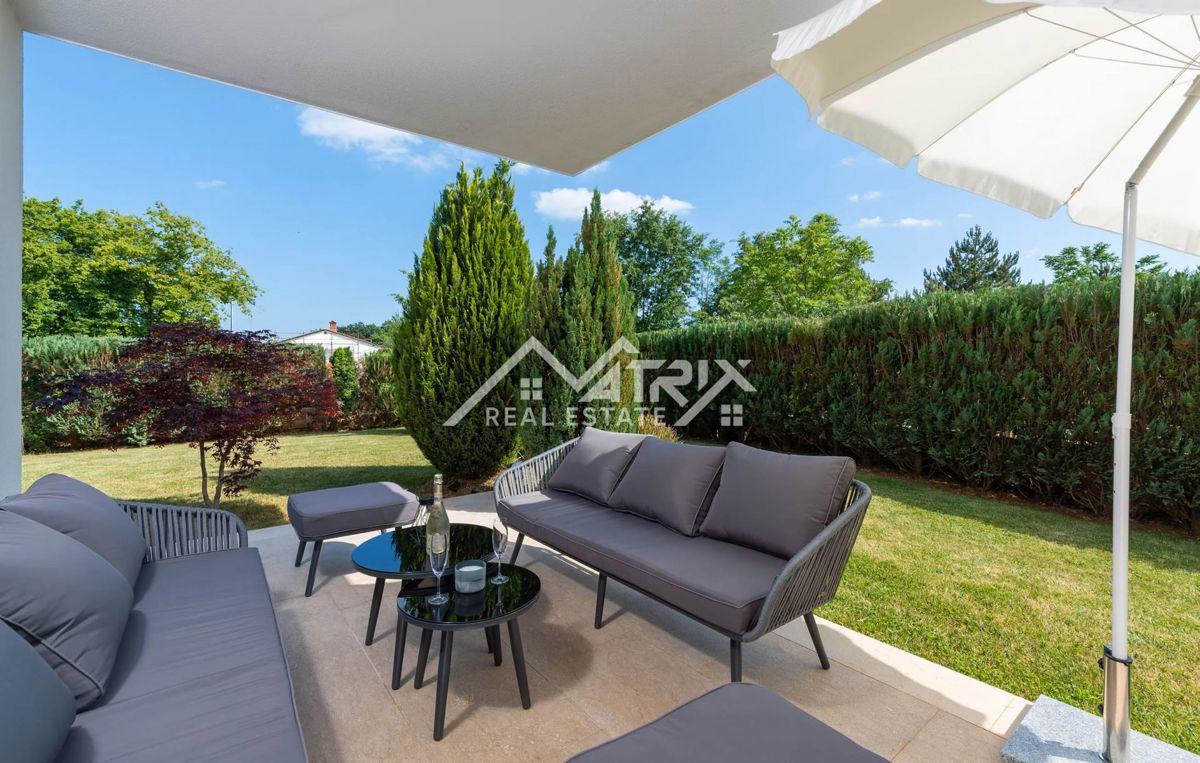 Žminj, luksuzna pametna vila z wellnessom in 2 bazenoma