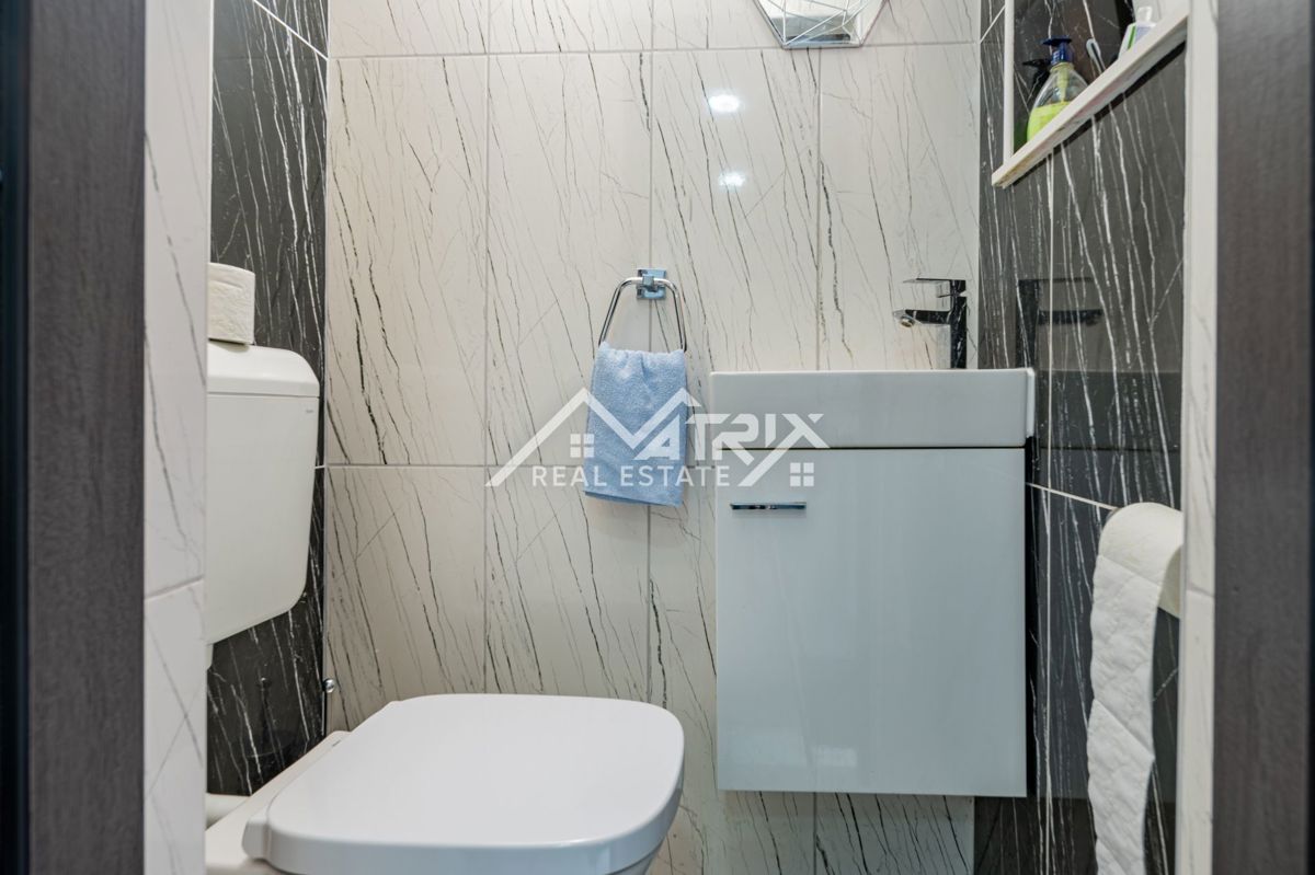 Hiša Centar, Vinkovci, 217m2