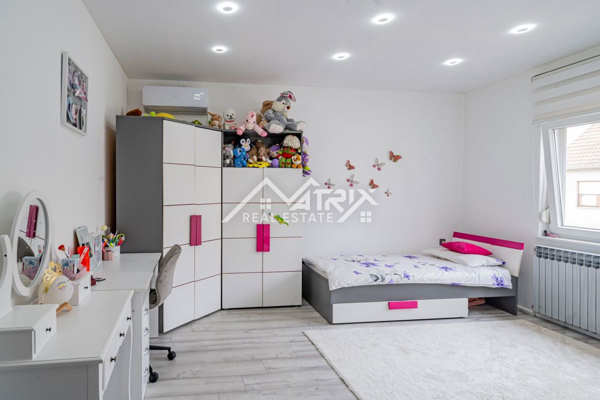 Hiša Centar, Vinkovci, 217m2