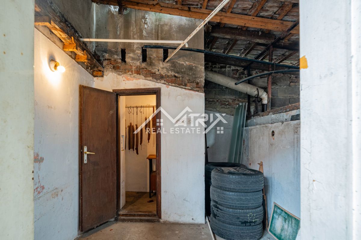 Hiša Centar, Vinkovci, 217m2