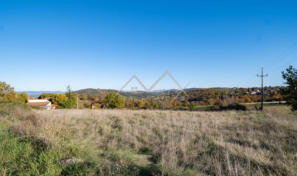 Zemljišče Poreč, 740m2