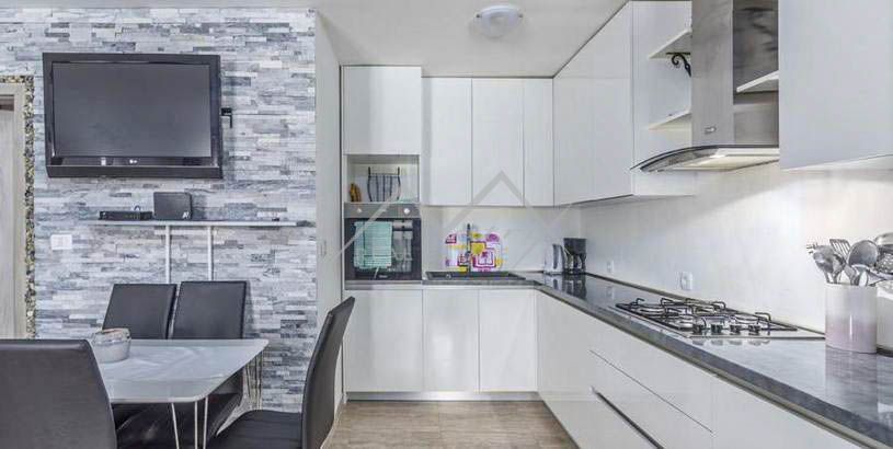 Stanovanje Novigrad, 67m2
