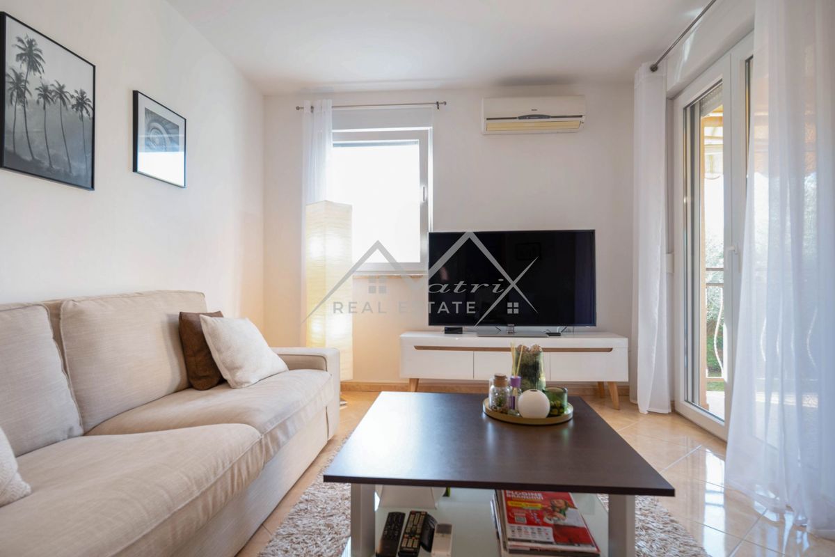 Poreč, fantastic ground-floor apartment with garden