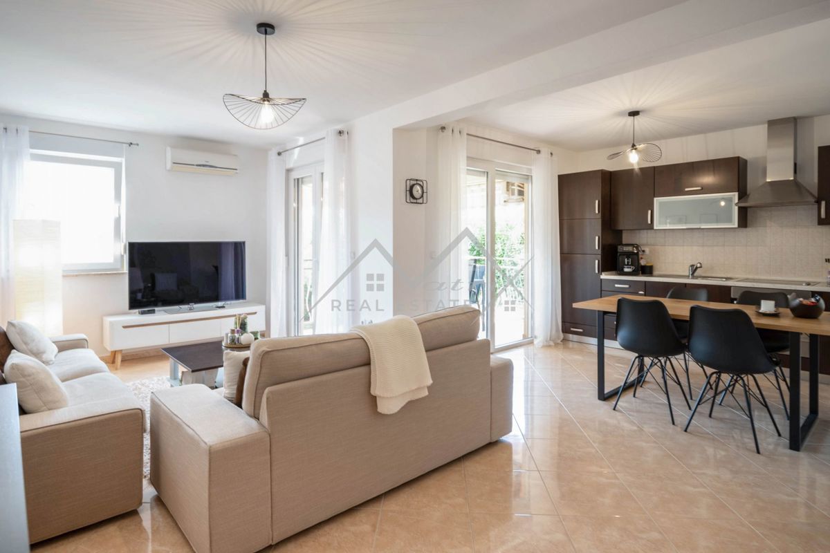 Poreč, fantastic ground-floor apartment with garden