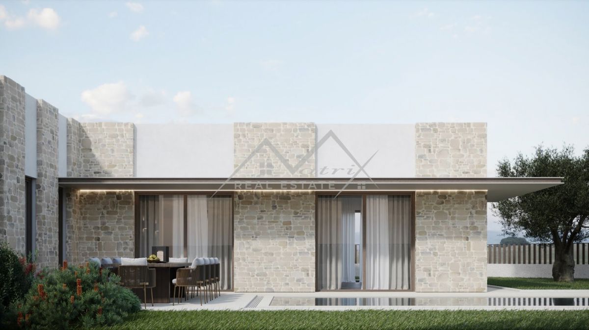 Poreč okolica, gradbena parcela s projektom