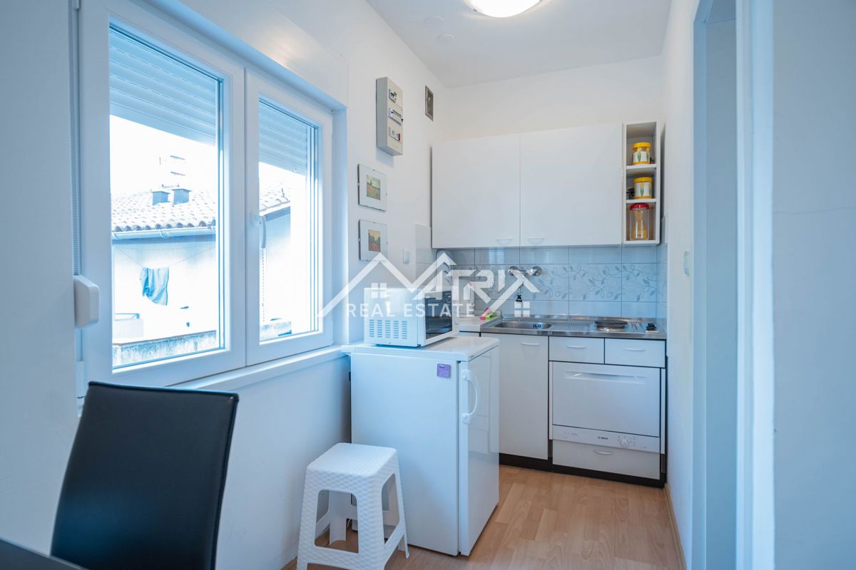 Barbariga, apartma s parkiriščem in teraso