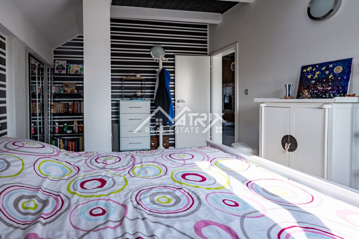 Hiša Slatina, 390m2