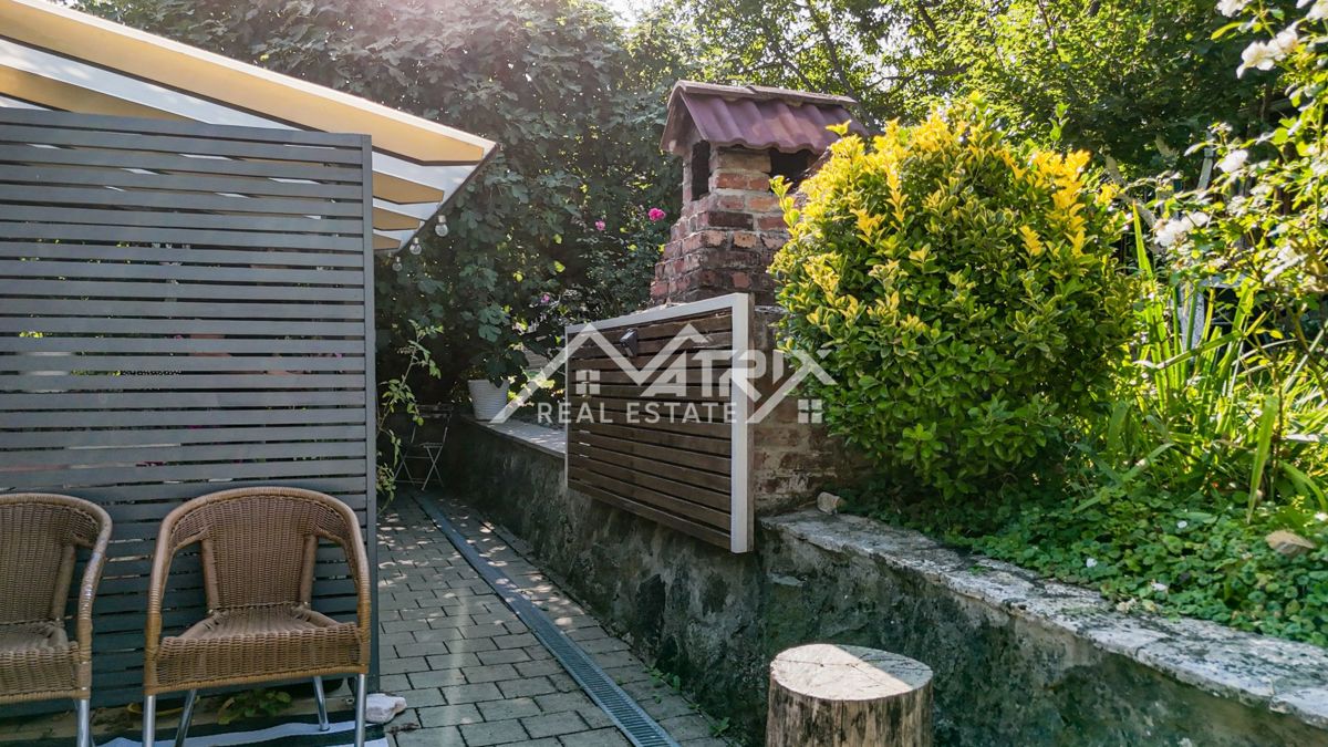 Hiša Slatina, 390m2