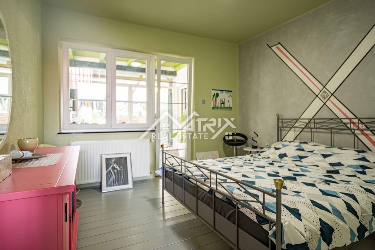 Hiša Slatina, 390m2