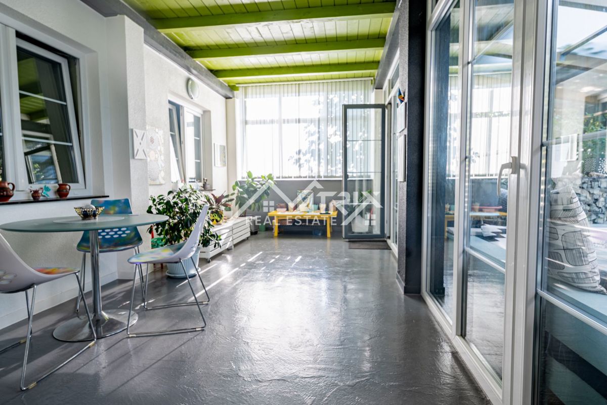 Hiša Slatina, 390m2