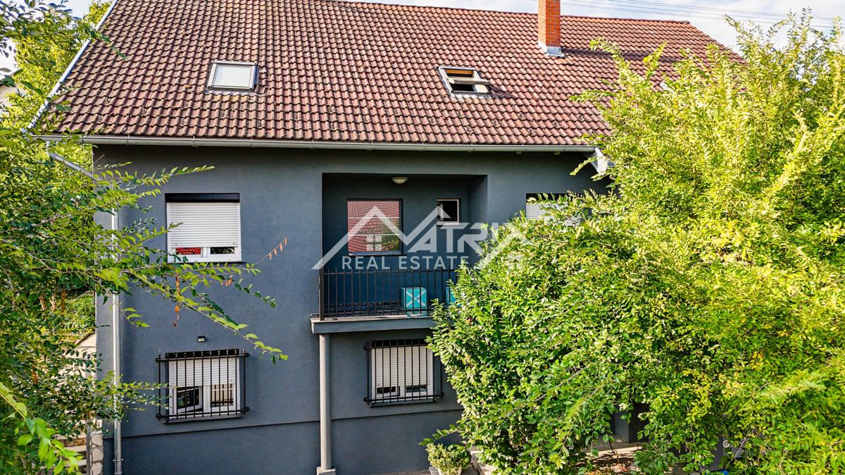 Hiša Slatina, 390m2