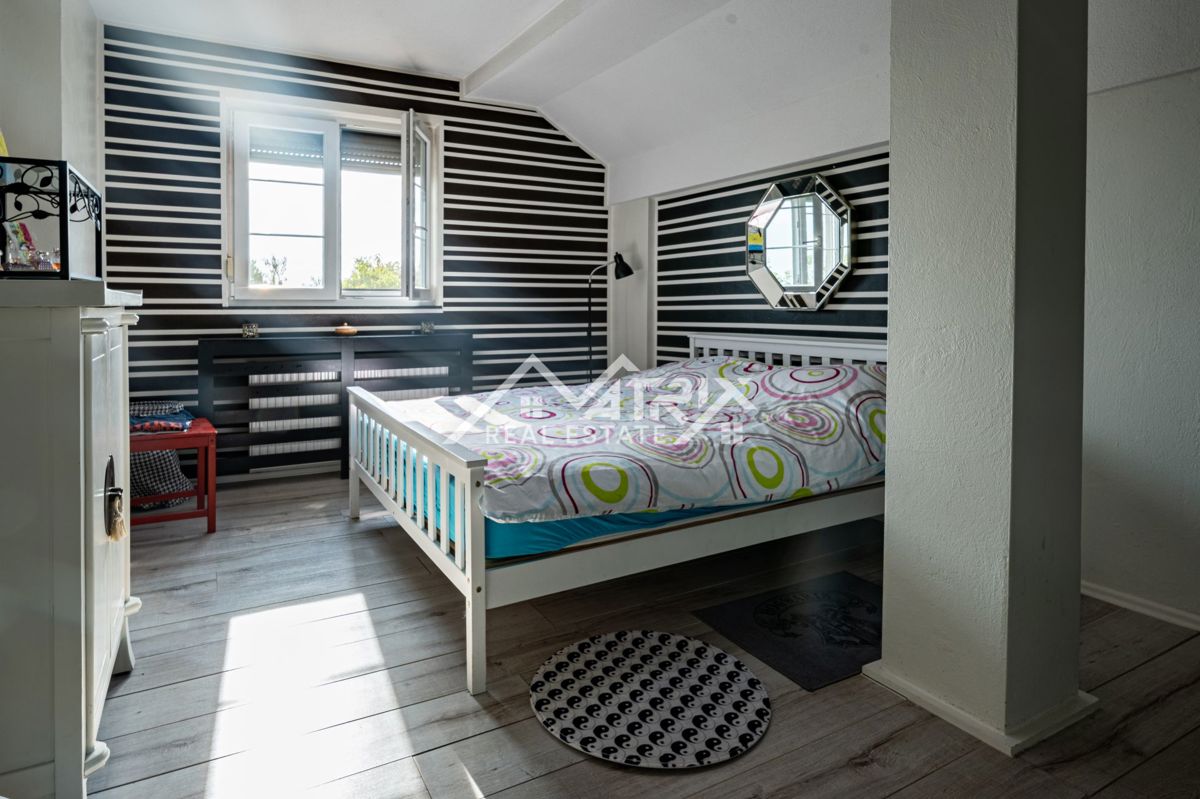 Hiša Slatina, 390m2