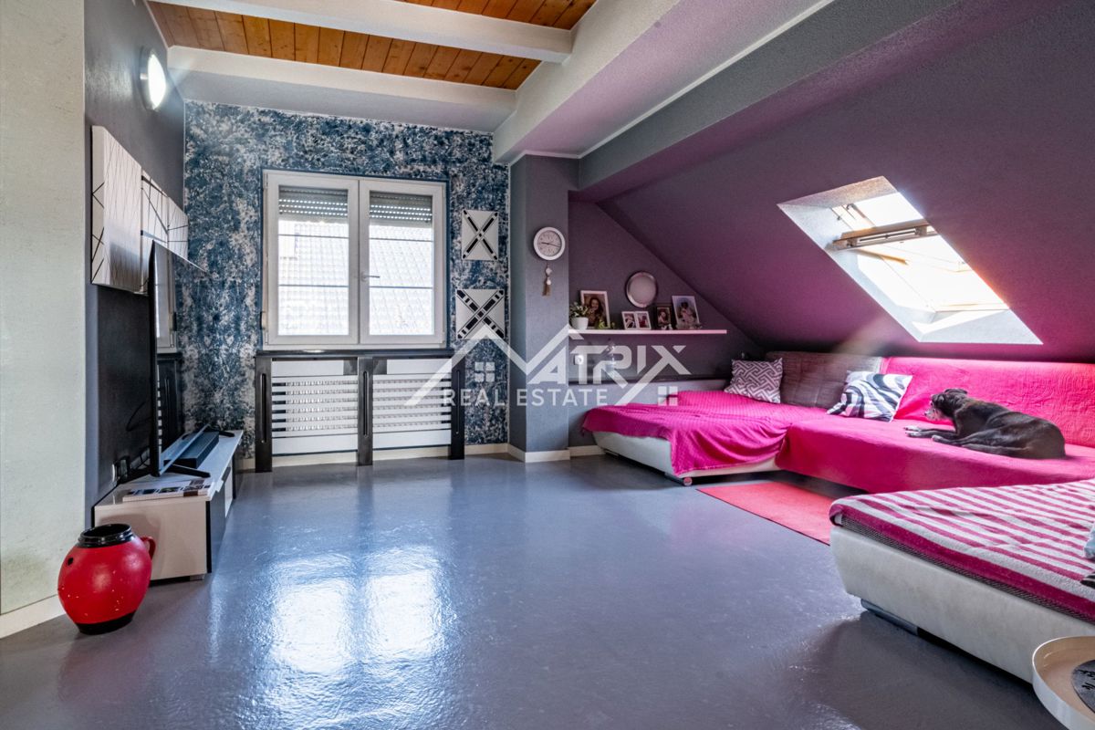 Hiša Slatina, 390m2