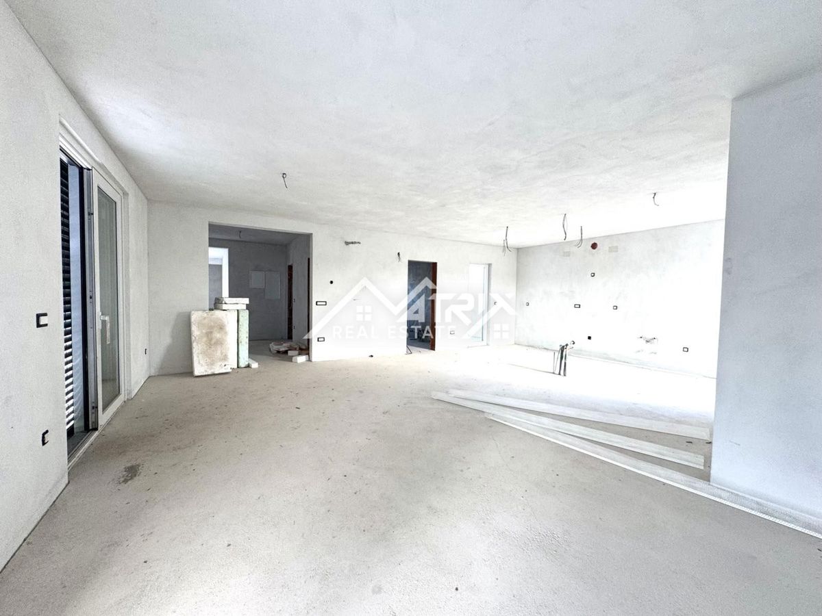 Poreč, penthouse 800 metrov od morja s panoramskim razgledom