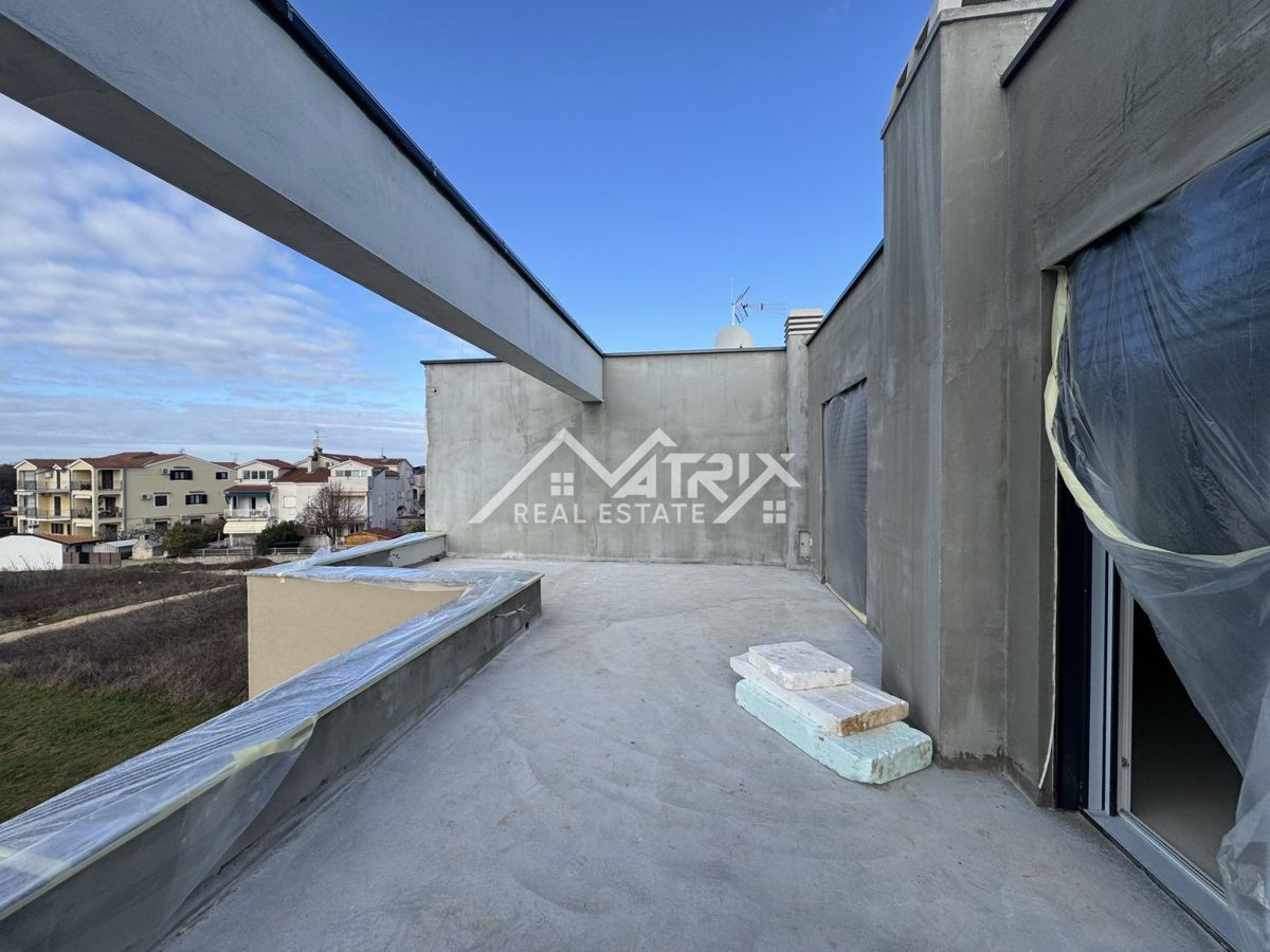 Poreč, penthouse 800 metrov od morja s panoramskim razgledom