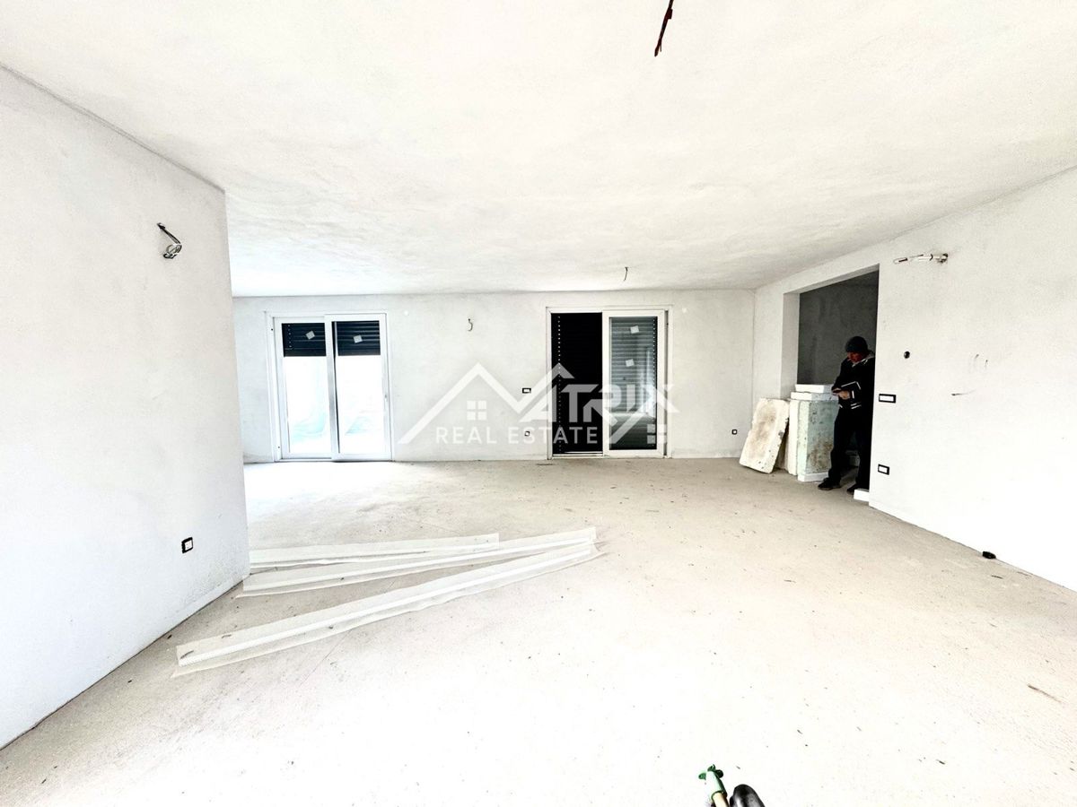 Poreč, penthouse 800 metrov od morja s panoramskim razgledom