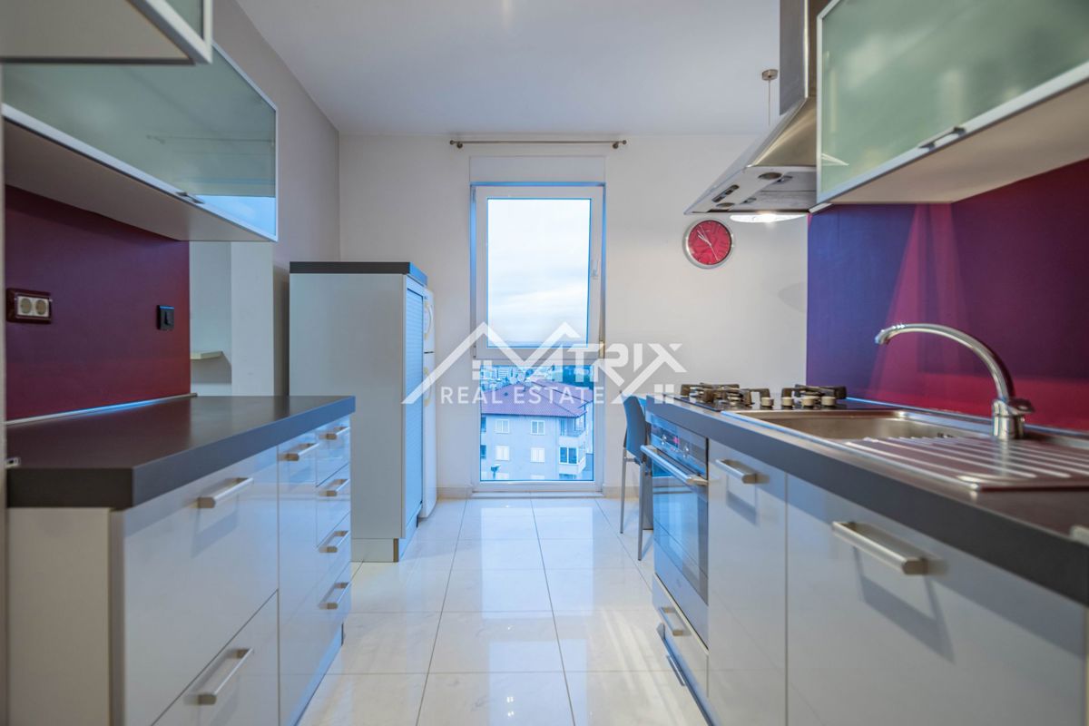 Pula, kakovostno enosobno stanovanje na iskani lokaciji – priložnost