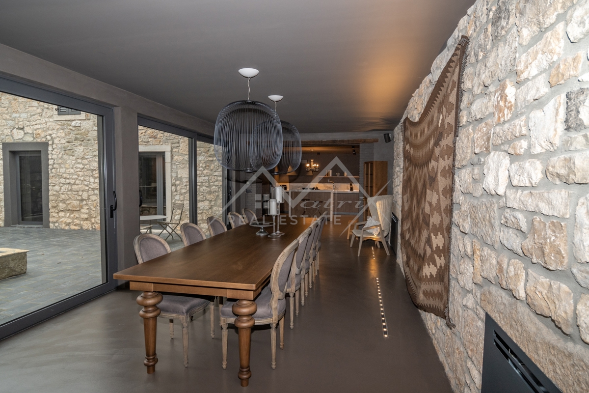 Hiša Poreč, 350m2