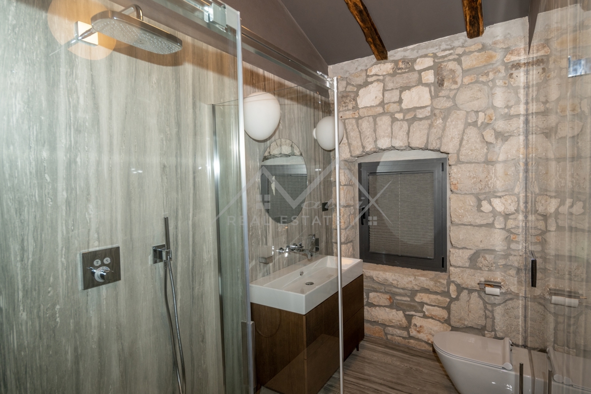 Hiša Poreč, 350m2