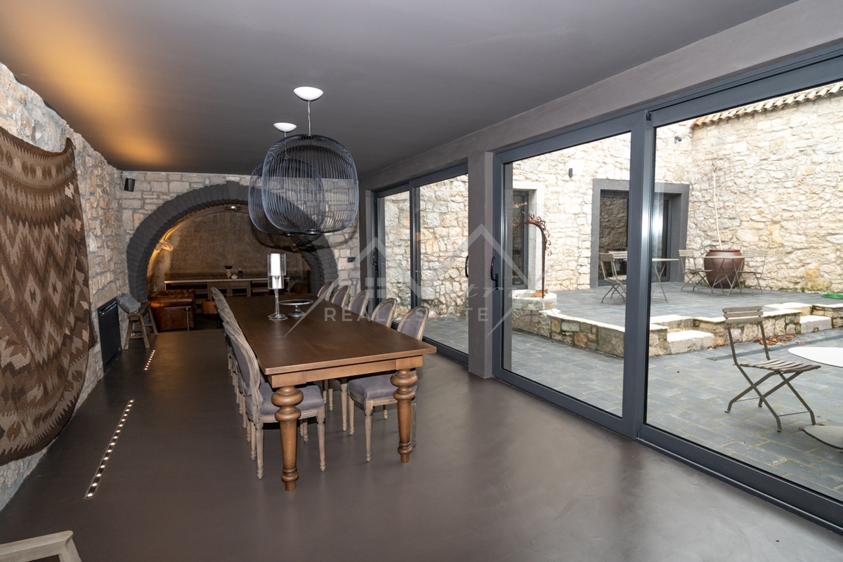 Hiša Poreč, 350m2
