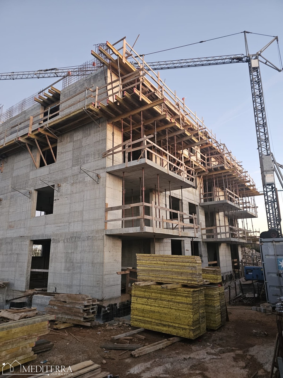 NOVO dvosobno stanovanje v tretjem nadstropju, Tar, Istra