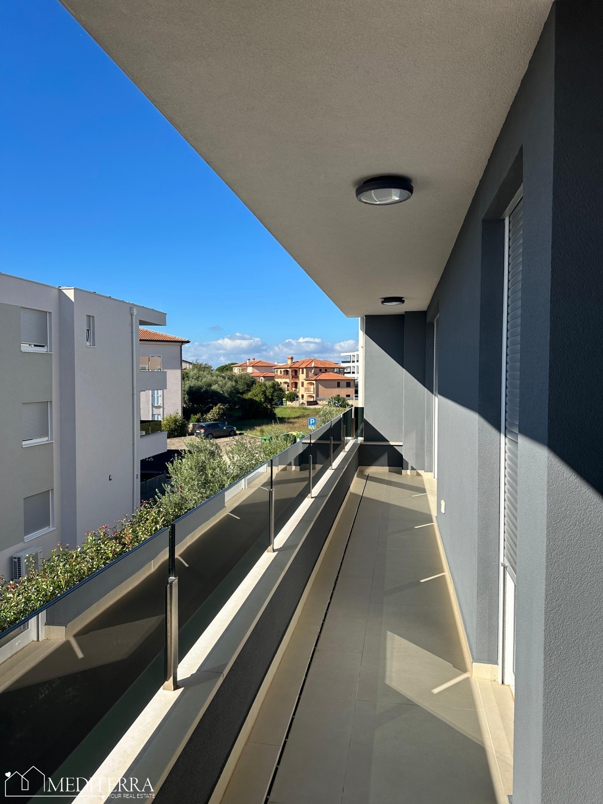 Apartma S5 v 1. nadstropju moderne novogradnje, Novigrad Istra