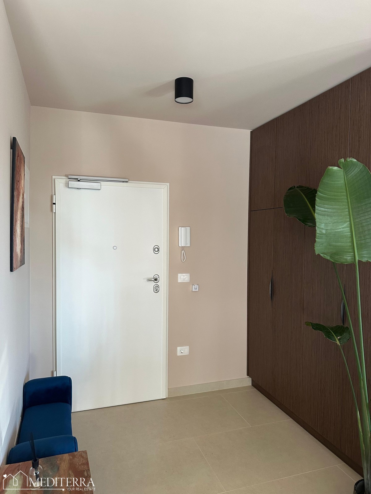 Apartma S5 v 1. nadstropju moderne novogradnje, Novigrad Istra