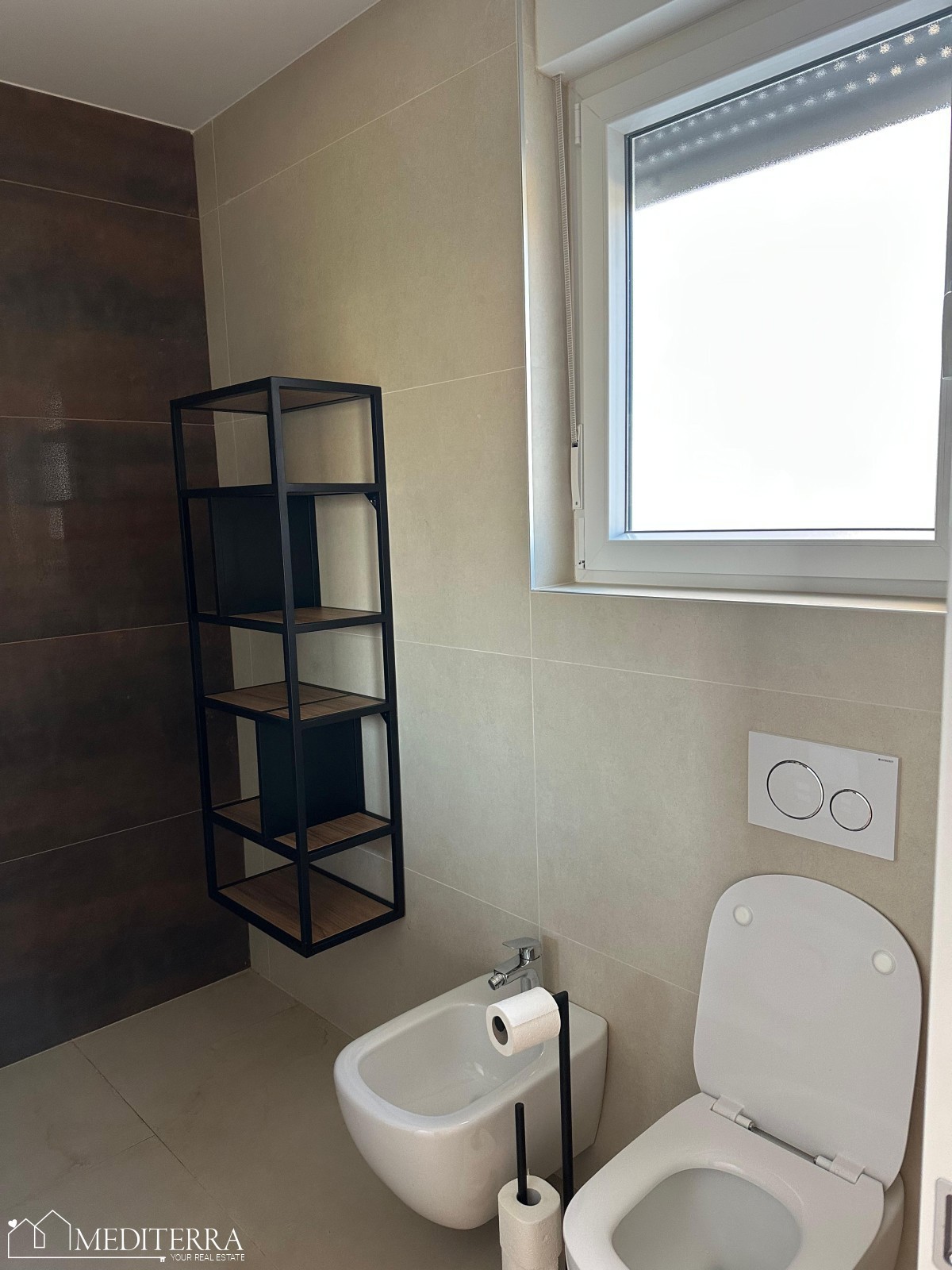 Apartma S5 v 1. nadstropju moderne novogradnje, Novigrad Istra