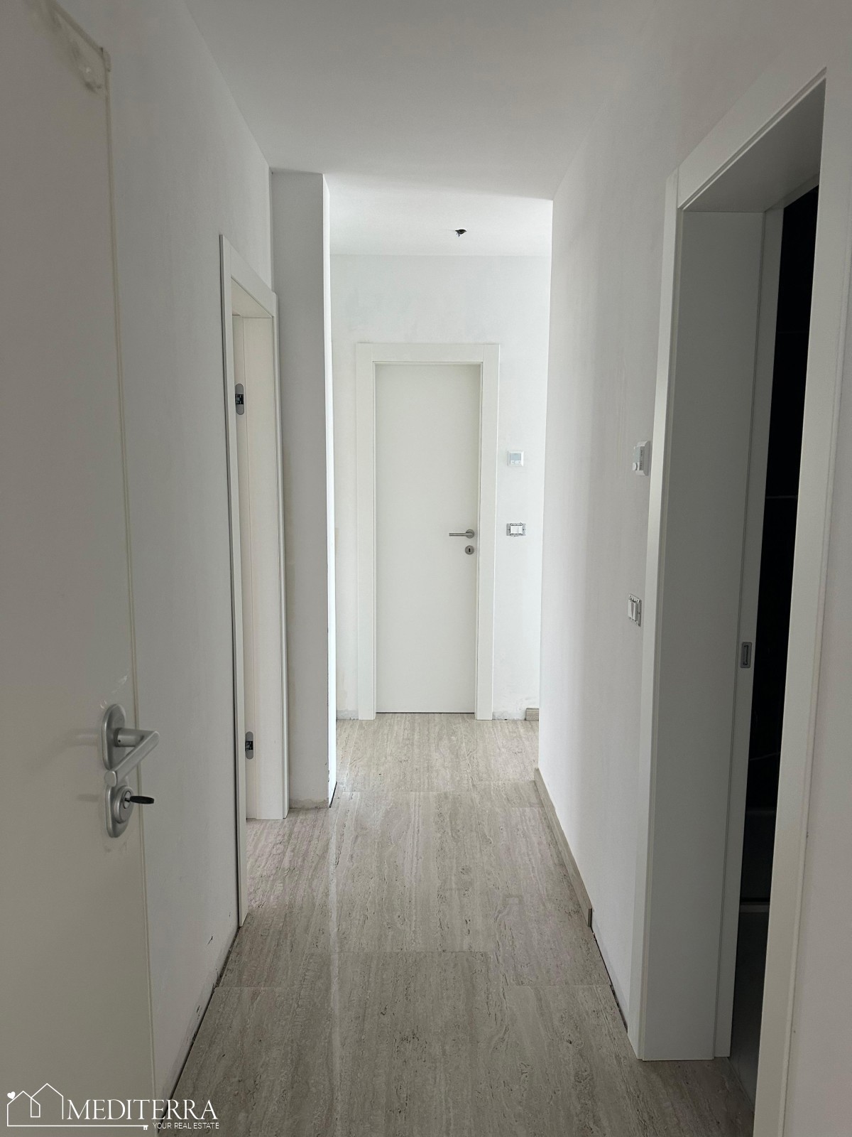 Apartma v 1. nadstropju s pogledom na morje, Novigrad, Istra