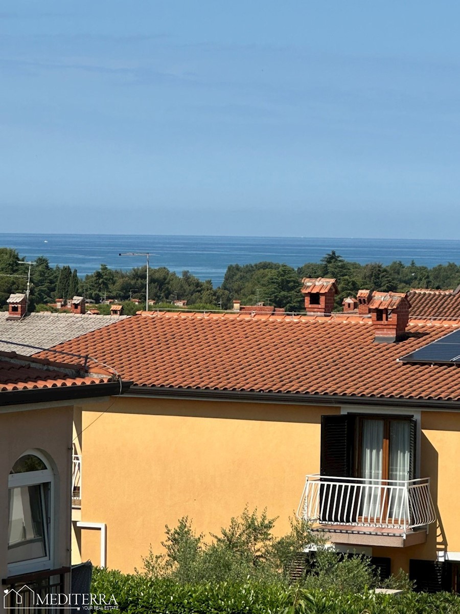 Stanovanje v 2. nadstropju s čudovitim pogledom na morje, Novigrad, Istra