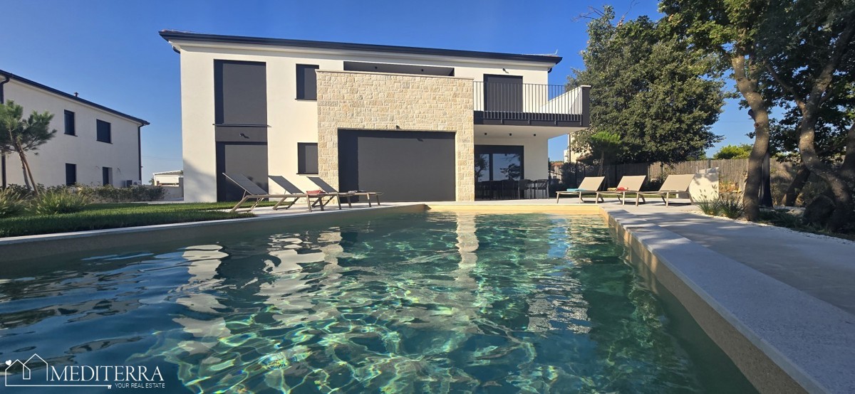 Kakovostno zgrajena vila na mirni lokaciji, Sveti Lovreč, Istra