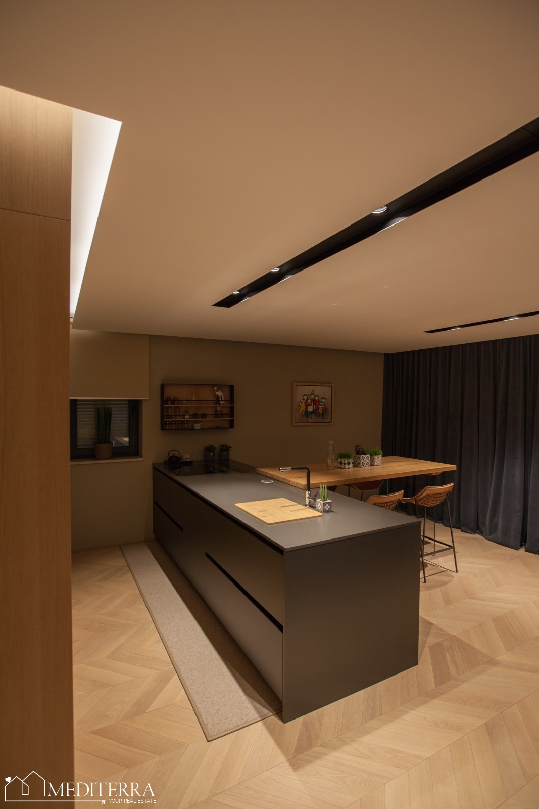 Luksuzno stanovanje z izjemnim pogledom na morje – Novigrad