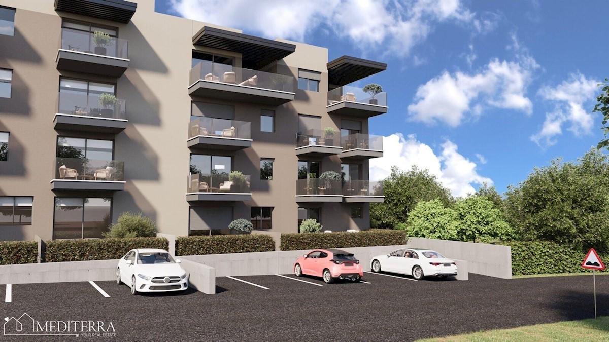 Apartma v pritličju z vrtom, Vabriga, Istra