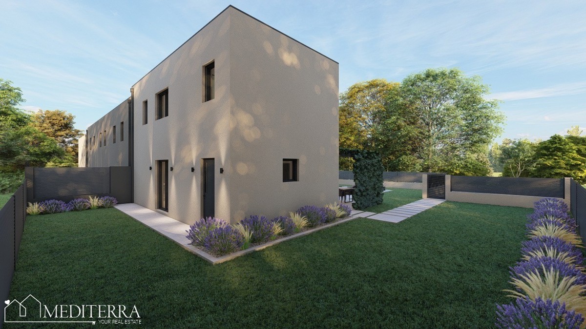 Vrstna hiša na mirni lokaciji, Novigrad, Istra