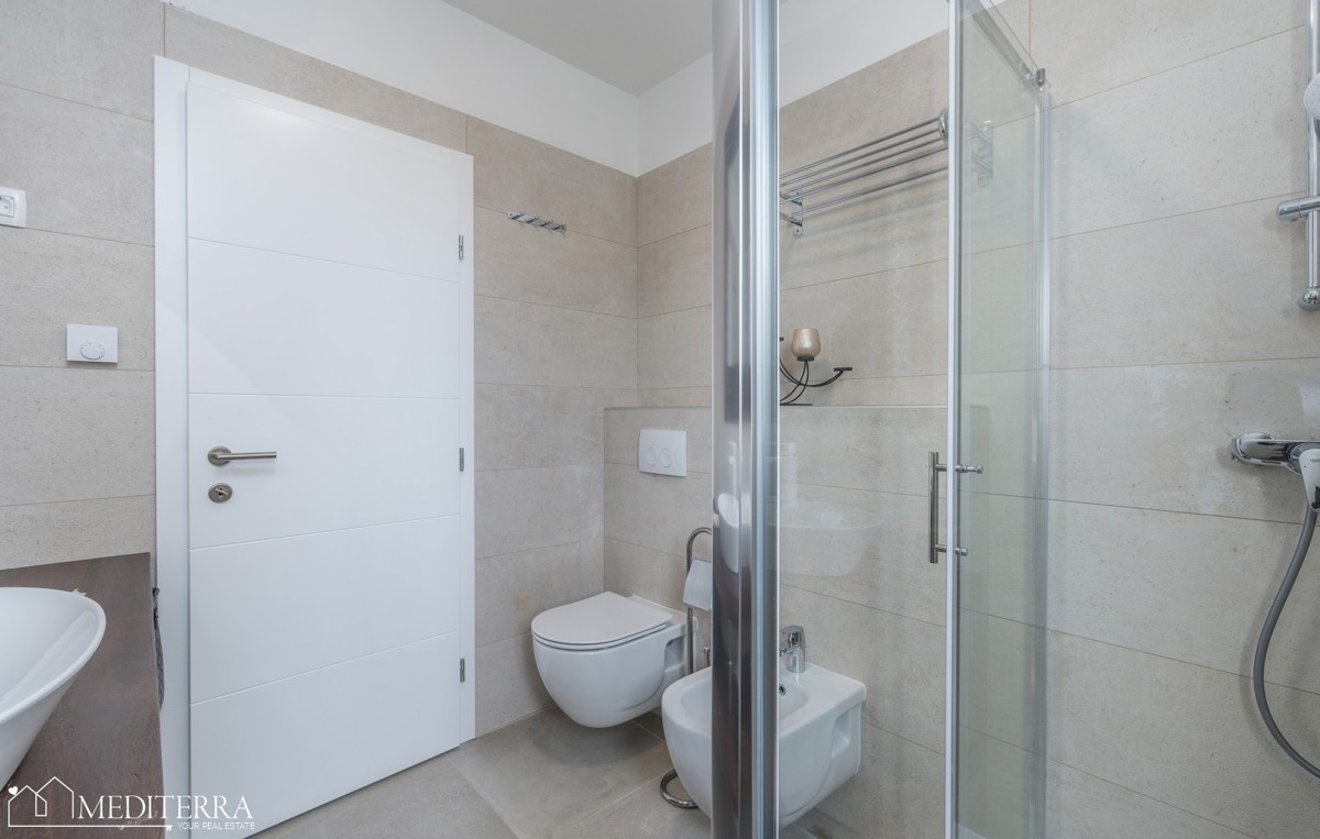 Čudovit penthouse na odlični lokaciji, Novigrad, Istra