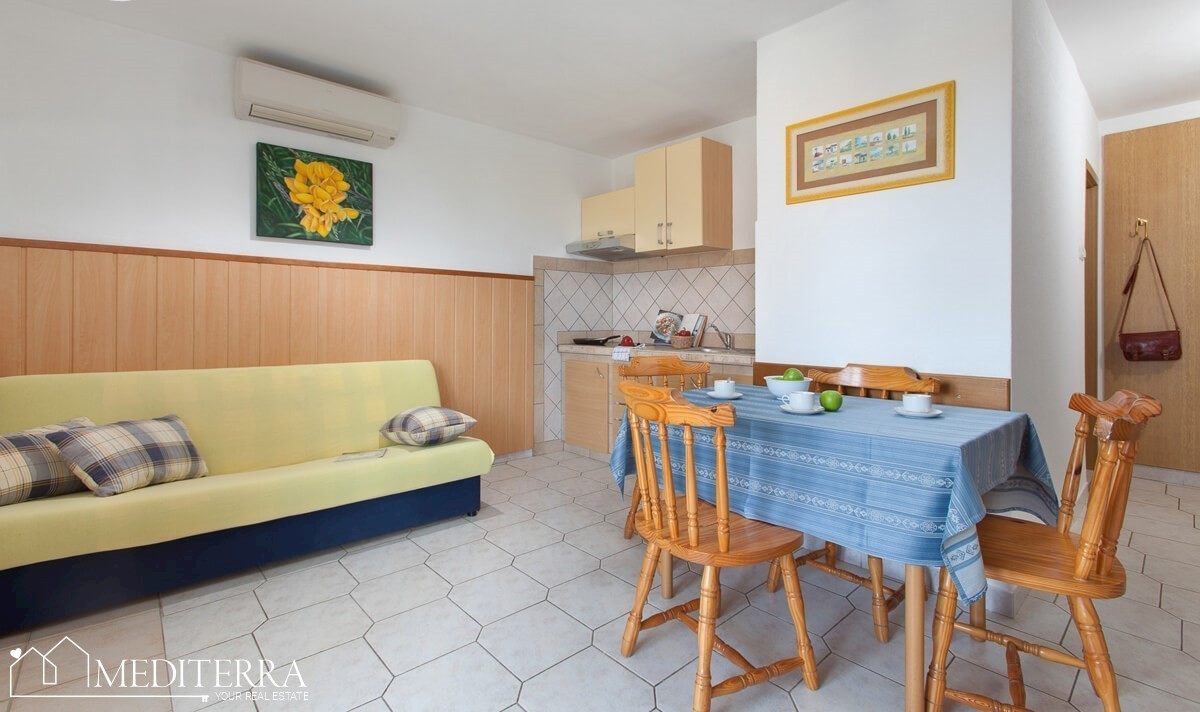 Hiša 50m od morja na odlični lokaciji, Novigrad, Istra