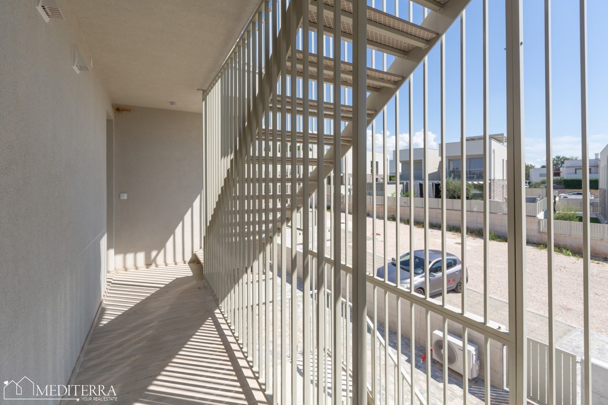 Apartma v prvem nadstropju s pogledom na morje v bližini Novigrada, Istra