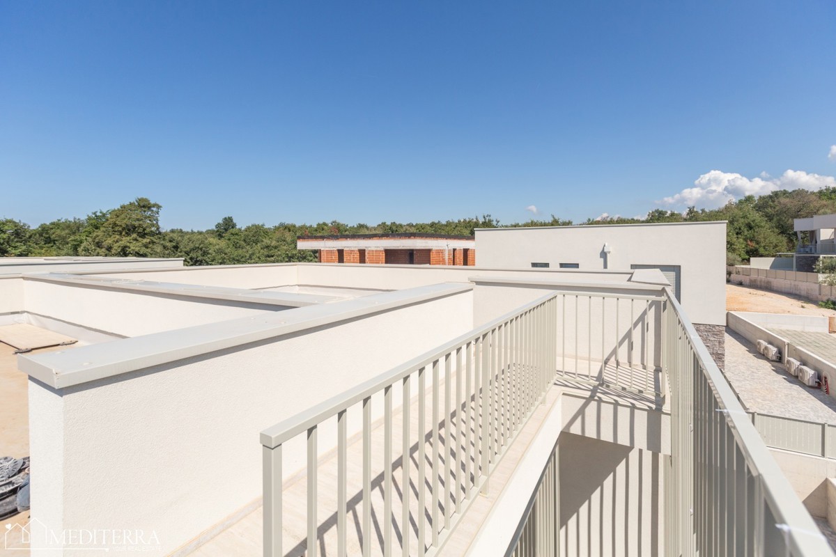 Apartma v prvem nadstropju s pogledom na morje v bližini Novigrada, Istra