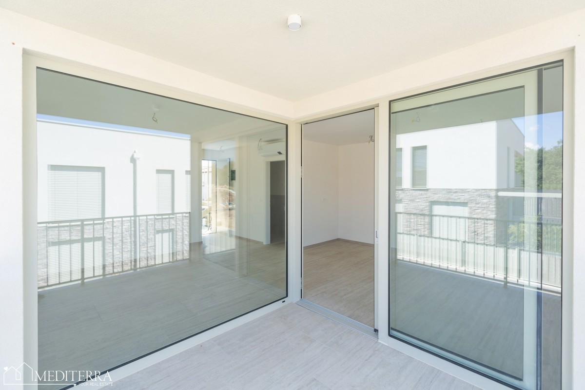 Apartma v prvem nadstropju s pogledom na morje v bližini Novigrada, Istra